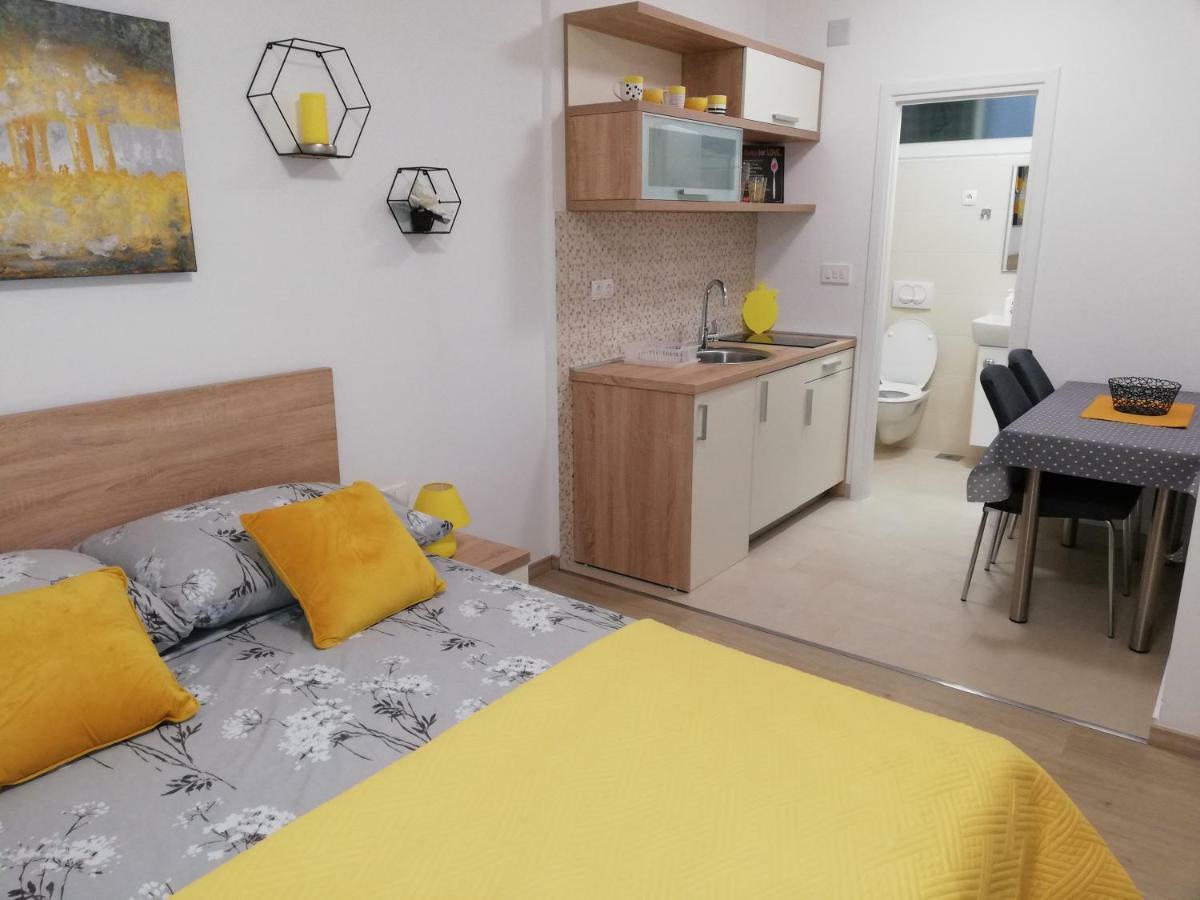 Kalelarga Apartments 4 You Ζαντάρ Εξωτερικό φωτογραφία